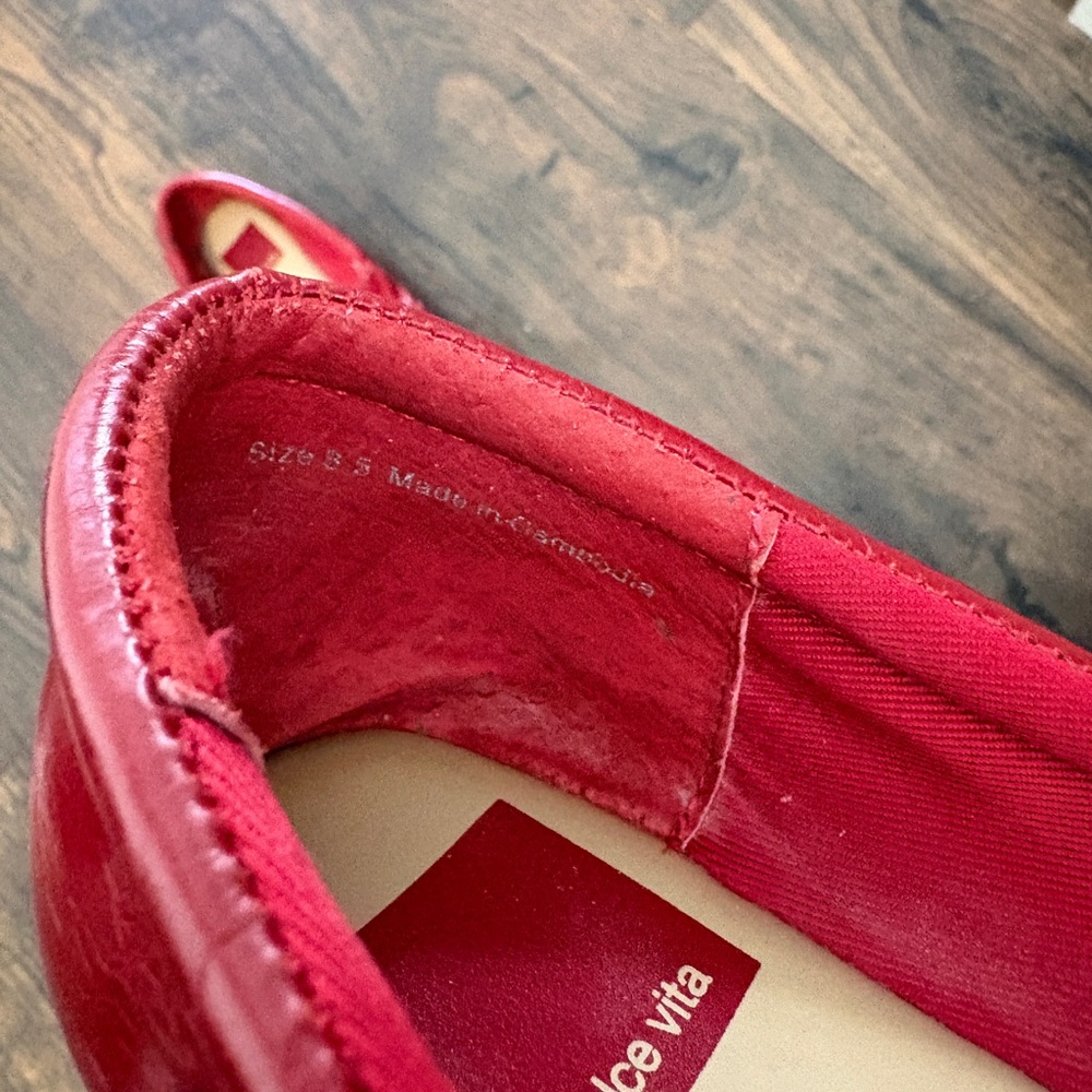 Dolce Vita Red Leather Flats - Picture 4 of 4